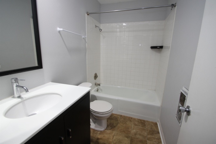 3050 Jacqueline Dr #1, ROCKFORD, Illinois 61109, 3 Bedrooms Bedrooms, ,2 BathroomsBathrooms,Condominium,For Sale,Jacqueline Dr #1,202602553