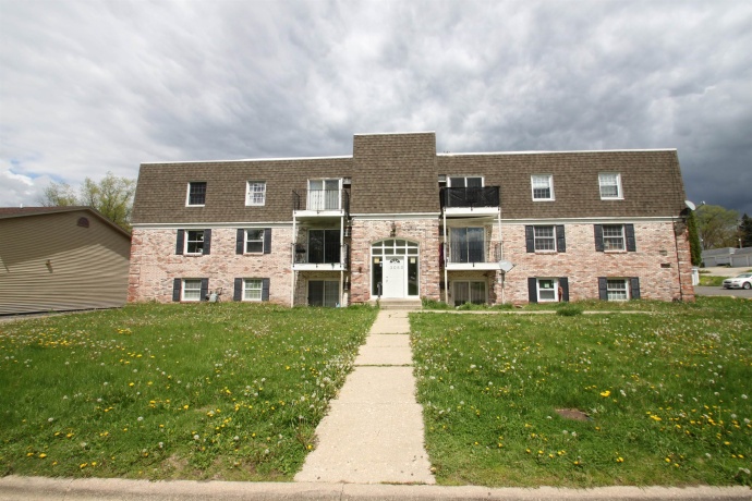 3050 Jacqueline Dr #1, ROCKFORD, Illinois 61109, 3 Bedrooms Bedrooms, ,2 BathroomsBathrooms,Condominium,For Sale,Jacqueline Dr #1,202602553