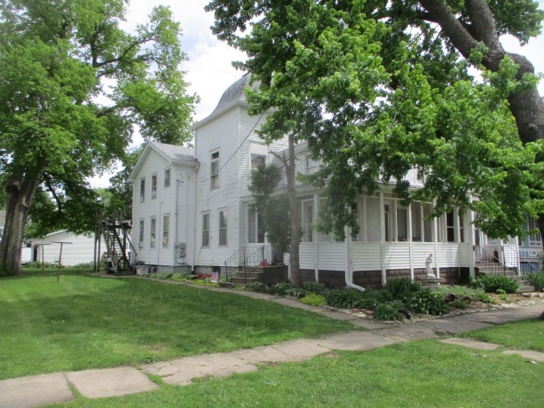 1108 Paul, OTTAWA, Illinois 61350, ,1 BathroomBathrooms,House,For Sale,Paul,202602558