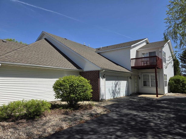 10205 MONARCH, ROSCOE, Illinois 61073, ,3 - 4 Units,For Sale,MONARCH,202602562