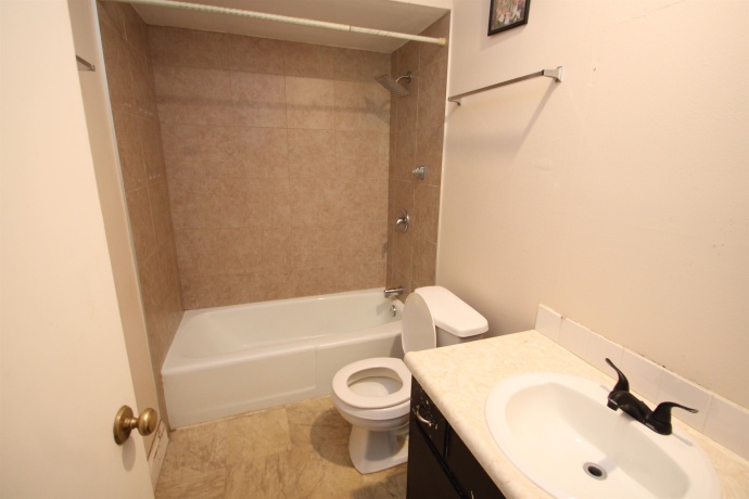 3050 Jacqueline Dr #3, ROCKFORD, Illinois 61109, 3 Bedrooms Bedrooms, ,2 BathroomsBathrooms,Condominium,For Sale,Jacqueline Dr #3,202602561