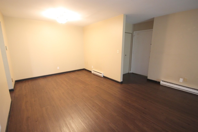 3050 Jacqueline Dr #3, ROCKFORD, Illinois 61109, 3 Bedrooms Bedrooms, ,2 BathroomsBathrooms,Condominium,For Sale,Jacqueline Dr #3,202602561