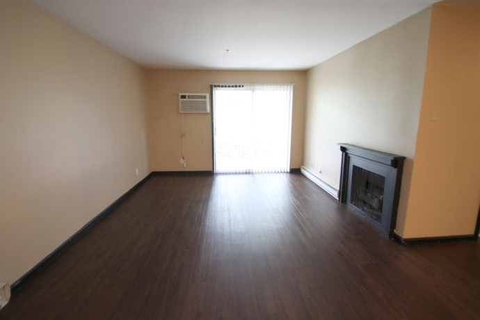 3050 Jacqueline Dr #3, ROCKFORD, Illinois 61109, 3 Bedrooms Bedrooms, ,2 BathroomsBathrooms,Condominium,For Sale,Jacqueline Dr #3,202602561