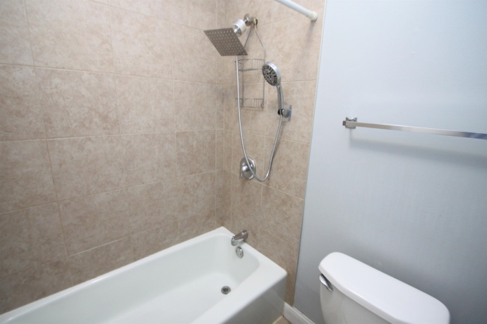 3050 Jacqueline Dr #3, ROCKFORD, Illinois 61109, 3 Bedrooms Bedrooms, ,2 BathroomsBathrooms,Condominium,For Sale,Jacqueline Dr #3,202602561