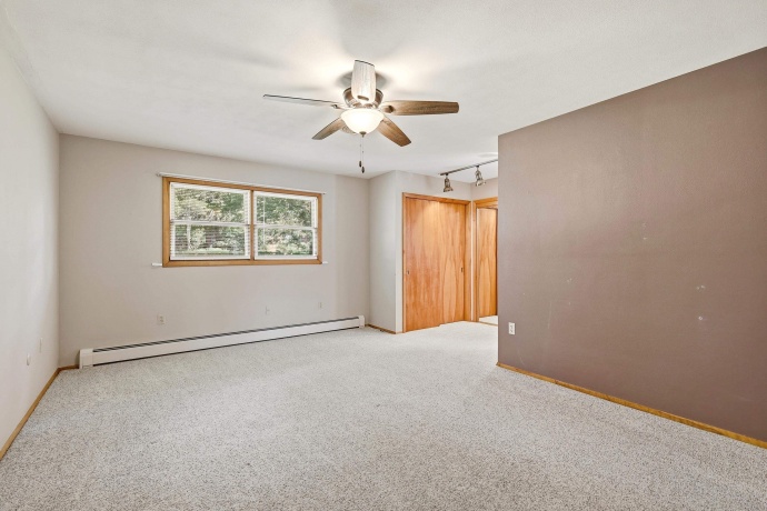 1205 Lincoln, GALENA, Illinois 61036, 3 Bedrooms Bedrooms, ,2 BathroomsBathrooms,House,For Sale,Lincoln,202602565