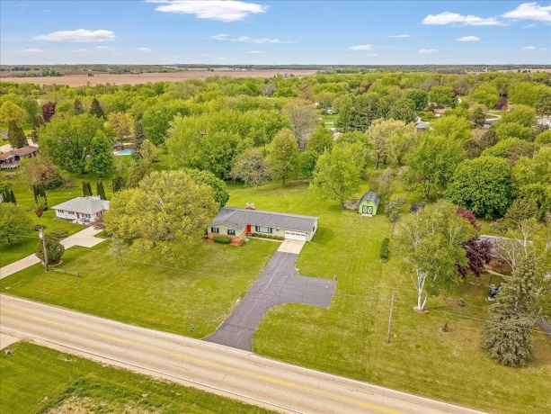 6838 SQUAW PRAIRIE, BELVIDERE, Illinois 61008, 3 Bedrooms Bedrooms, ,1 BathroomBathrooms,House,For Sale,SQUAW PRAIRIE,202602567