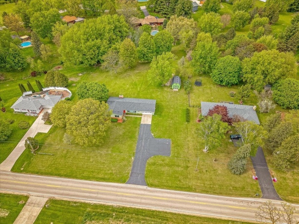 6838 SQUAW PRAIRIE, BELVIDERE, Illinois 61008, 3 Bedrooms Bedrooms, ,1 BathroomBathrooms,House,For Sale,SQUAW PRAIRIE,202602567