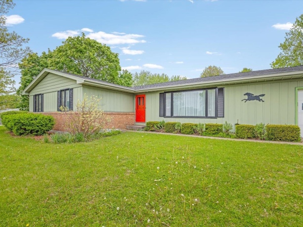 6838 SQUAW PRAIRIE, BELVIDERE, Illinois 61008, 3 Bedrooms Bedrooms, ,1 BathroomBathrooms,House,For Sale,SQUAW PRAIRIE,202602567