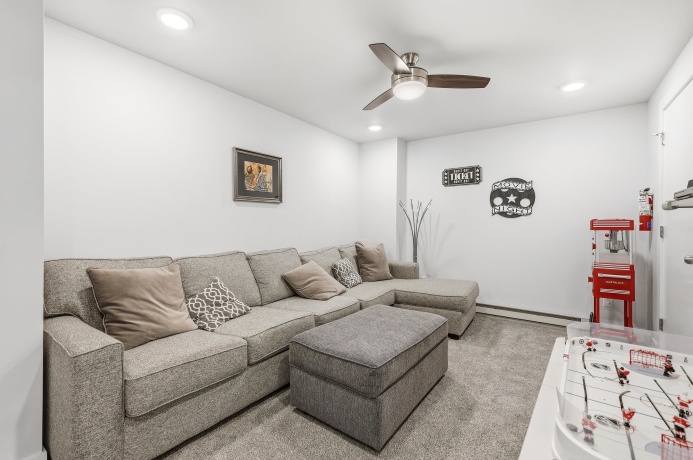 147 Plum Cove, GALENA, Illinois 61036, 3 Bedrooms Bedrooms, ,2 BathroomsBathrooms,Condominium,For Sale,Plum Cove,202602566