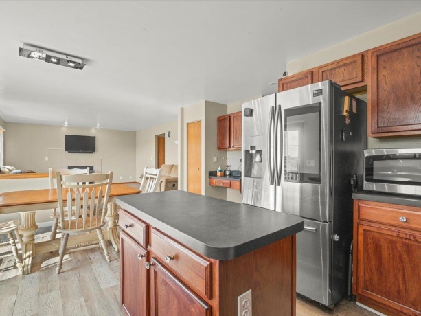 7238 Price, MACHESNEY PARK, Illinois 61115, 3 Bedrooms Bedrooms, ,2 BathroomsBathrooms,House,For Sale,Price,202602569