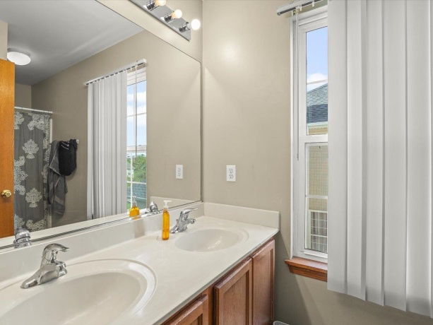 7238 Price, MACHESNEY PARK, Illinois 61115, 3 Bedrooms Bedrooms, ,2 BathroomsBathrooms,House,For Sale,Price,202602569