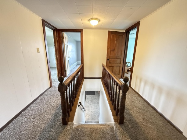 7370 Menominee, EAST DUBUQUE, Illinois 61025, 4 Bedrooms Bedrooms, ,1 BathroomBathrooms,House,For Sale,Menominee,202602570