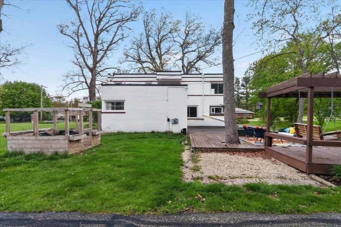3603 Highcrest, ROCKFORD, Illinois 61107, 3 Bedrooms Bedrooms, ,2 BathroomsBathrooms,House,For Sale,Highcrest,202602571