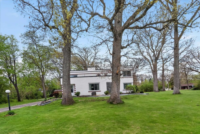 3603 Highcrest, ROCKFORD, Illinois 61107, 3 Bedrooms Bedrooms, ,2 BathroomsBathrooms,House,For Sale,Highcrest,202602571