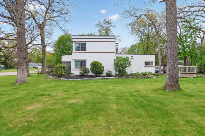 3603 Highcrest, ROCKFORD, Illinois 61107, 3 Bedrooms Bedrooms, ,2 BathroomsBathrooms,House,For Sale,Highcrest,202602571