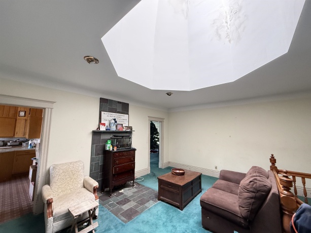 323 Main, STOCKTON, Illinois 61085, 7 Bedrooms Bedrooms, ,6 BathroomsBathrooms,House,For Sale,Main,202602572