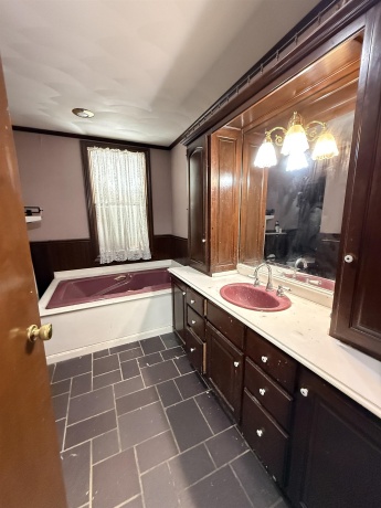 323 Main, STOCKTON, Illinois 61085, 7 Bedrooms Bedrooms, ,6 BathroomsBathrooms,House,For Sale,Main,202602572
