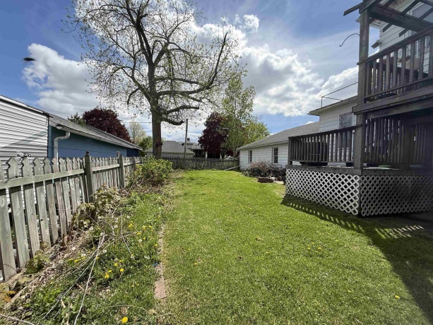 323 Main, STOCKTON, Illinois 61085, 7 Bedrooms Bedrooms, ,6 BathroomsBathrooms,House,For Sale,Main,202602572
