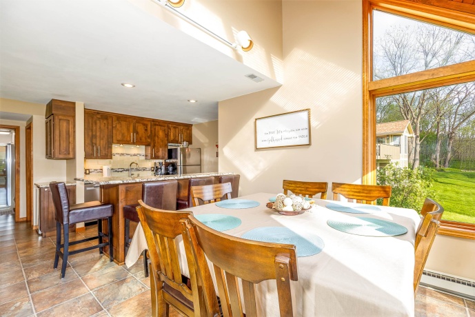 20 Gleneagle, GALENA, Illinois 61036, 2 Bedrooms Bedrooms, ,2 BathroomsBathrooms,House,For Sale,Gleneagle,202602574