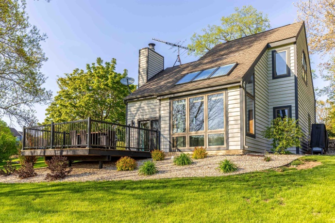 20 Gleneagle, GALENA, Illinois 61036, 2 Bedrooms Bedrooms, ,2 BathroomsBathrooms,House,For Sale,Gleneagle,202602574