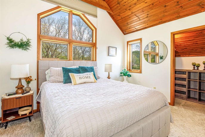 20 Gleneagle, GALENA, Illinois 61036, 2 Bedrooms Bedrooms, ,2 BathroomsBathrooms,House,For Sale,Gleneagle,202602574