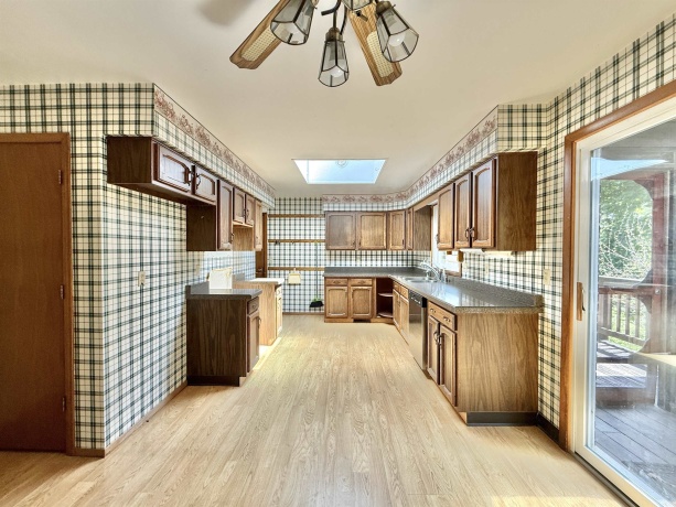 3620 Valerie, ROSCOE, Illinois 61073, 3 Bedrooms Bedrooms, ,2 BathroomsBathrooms,House,For Sale,Valerie,202602575