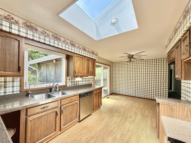 3620 Valerie, ROSCOE, Illinois 61073, 3 Bedrooms Bedrooms, ,2 BathroomsBathrooms,House,For Sale,Valerie,202602575