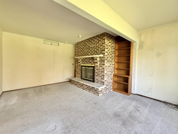 3620 Valerie, ROSCOE, Illinois 61073, 3 Bedrooms Bedrooms, ,2 BathroomsBathrooms,House,For Sale,Valerie,202602575