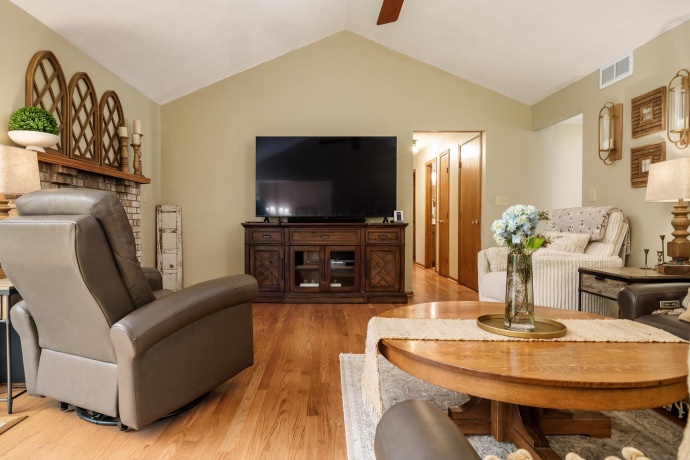5687 Grey Dove, ROCKFORD, Illinois 61109, 3 Bedrooms Bedrooms, ,3 BathroomsBathrooms,House,For Sale,Grey Dove,202602576