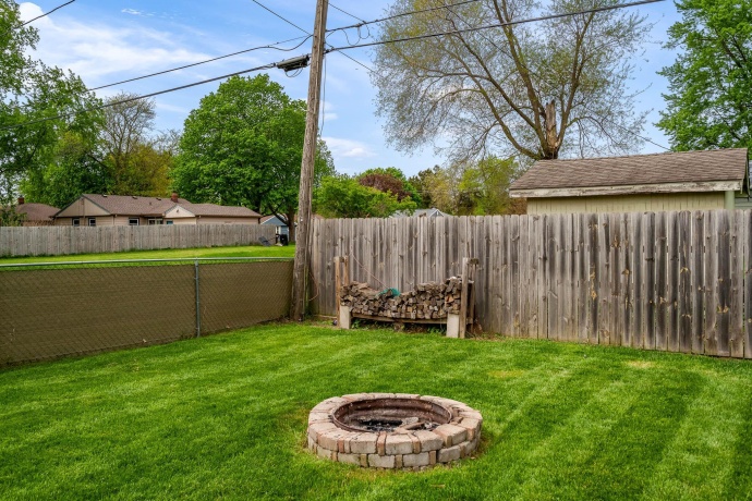 6120 John, LOVES PARK, Illinois 61111, 3 Bedrooms Bedrooms, ,2 BathroomsBathrooms,House,For Sale,John,202602577