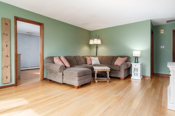 6120 John, LOVES PARK, Illinois 61111, 3 Bedrooms Bedrooms, ,2 BathroomsBathrooms,House,For Sale,John,202602577