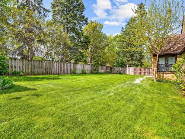 117 Highland, ROCKFORD, Illinois 61107, 3 Bedrooms Bedrooms, ,1 BathroomBathrooms,House,For Sale,Highland,202602580