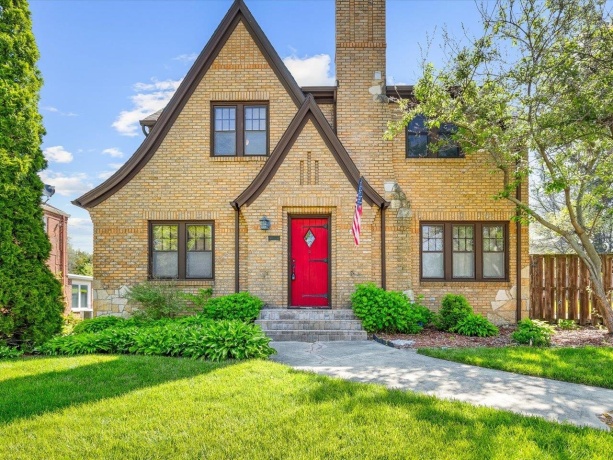 117 Highland, ROCKFORD, Illinois 61107, 3 Bedrooms Bedrooms, ,1 BathroomBathrooms,House,For Sale,Highland,202602580