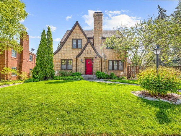 117 Highland, ROCKFORD, Illinois 61107, 3 Bedrooms Bedrooms, ,1 BathroomBathrooms,House,For Sale,Highland,202602580