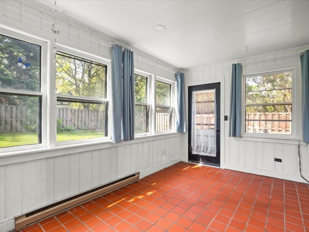 117 Highland, ROCKFORD, Illinois 61107, 3 Bedrooms Bedrooms, ,1 BathroomBathrooms,House,For Sale,Highland,202602580