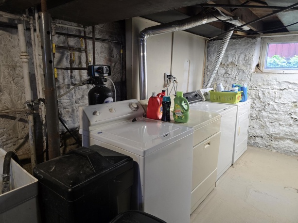 2304 17th, ROCKFORD, Illinois 61104, ,2 Units,For Sale,17th,202602582