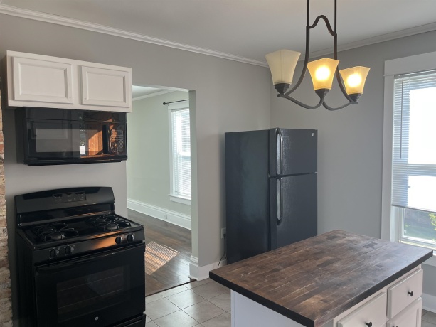 2304 17th, ROCKFORD, Illinois 61104, ,2 Units,For Sale,17th,202602582
