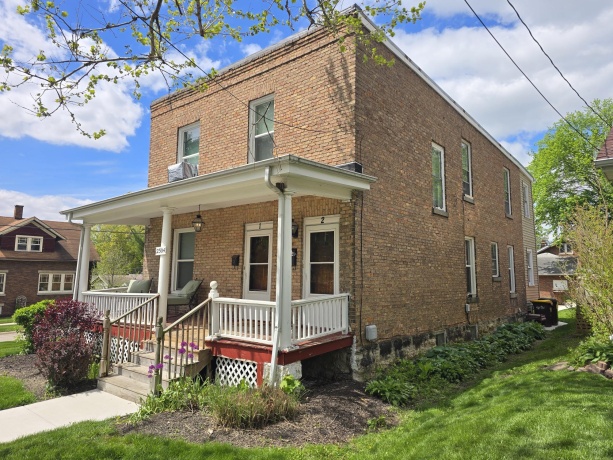 2304 17th, ROCKFORD, Illinois 61104, ,2 Units,For Sale,17th,202602582