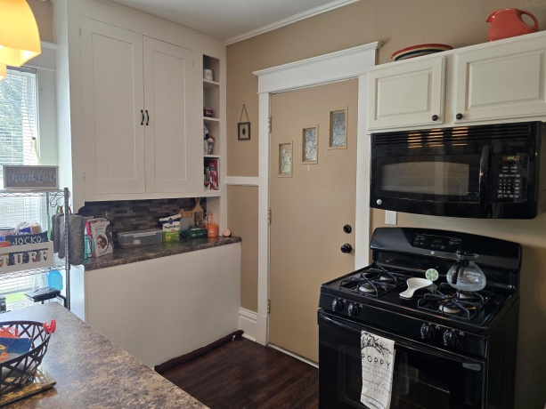 2304 17th, ROCKFORD, Illinois 61104, ,2 Units,For Sale,17th,202602582