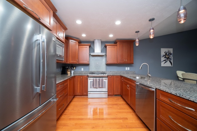 6308 Oak Crest, LOVES PARK, Illinois 61111, 2 Bedrooms Bedrooms, ,2 BathroomsBathrooms,Condominium,For Sale,Oak Crest,202602584
