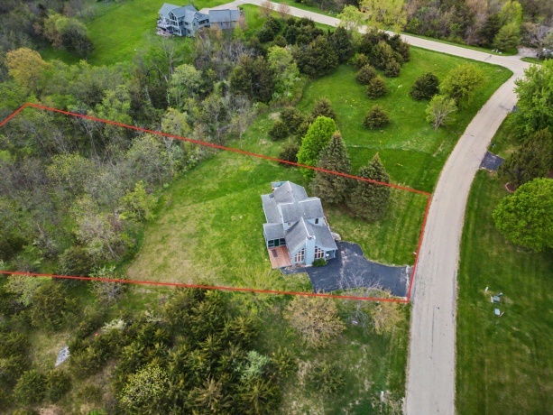 5 Maltby, GALENA, Illinois 61036, 3 Bedrooms Bedrooms, ,2 BathroomsBathrooms,House,For Sale,Maltby,202602583