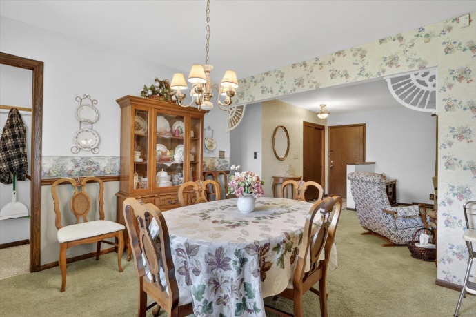 4888 Sudbury, ROCKFORD, Illinois 61101, 3 Bedrooms Bedrooms, ,3 BathroomsBathrooms,House,For Sale,Sudbury,202602587