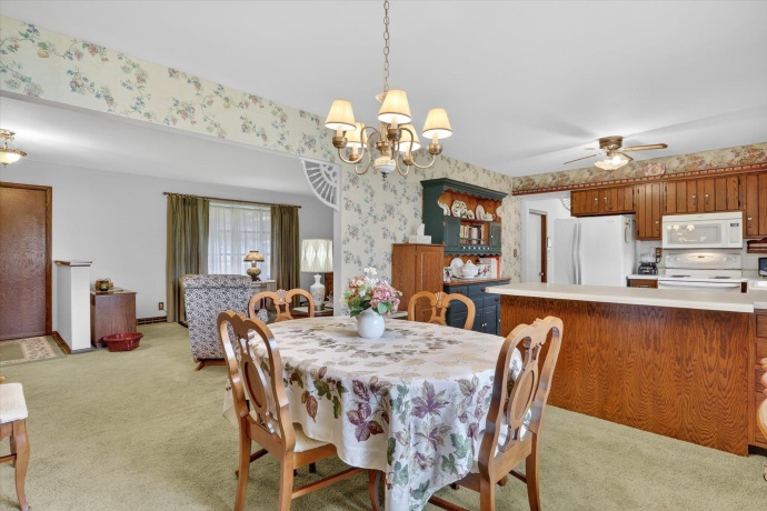 4888 Sudbury, ROCKFORD, Illinois 61101, 3 Bedrooms Bedrooms, ,3 BathroomsBathrooms,House,For Sale,Sudbury,202602587