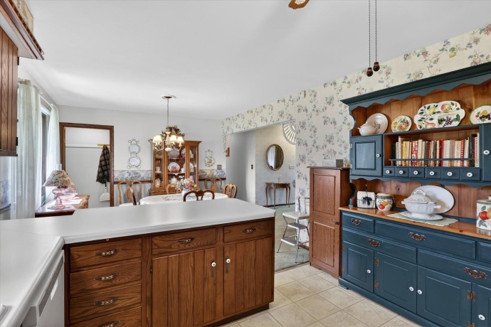 4888 Sudbury, ROCKFORD, Illinois 61101, 3 Bedrooms Bedrooms, ,3 BathroomsBathrooms,House,For Sale,Sudbury,202602587