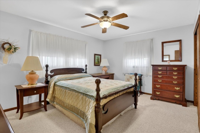 4888 Sudbury, ROCKFORD, Illinois 61101, 3 Bedrooms Bedrooms, ,3 BathroomsBathrooms,House,For Sale,Sudbury,202602587