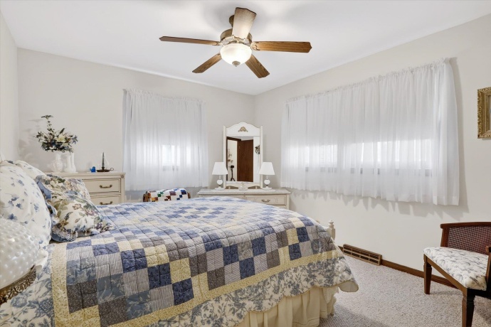 4888 Sudbury, ROCKFORD, Illinois 61101, 3 Bedrooms Bedrooms, ,3 BathroomsBathrooms,House,For Sale,Sudbury,202602587
