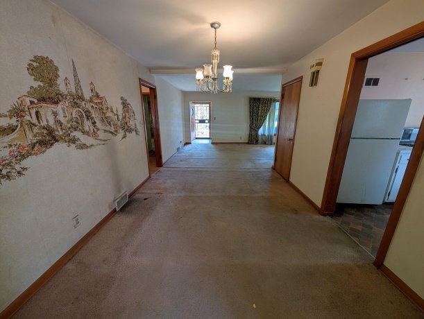 1712 Oxford, ROCKFORD, Illinois 61103, 2 Bedrooms Bedrooms, ,1 BathroomBathrooms,House,For Sale,Oxford,202602589