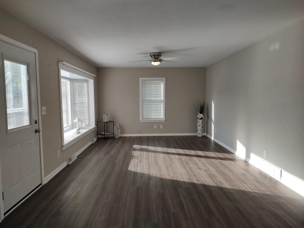 617 Gardner, BELVIDERE, Illinois 61008, 3 Bedrooms Bedrooms, ,1 BathroomBathrooms,House,For Sale,Gardner,202602590