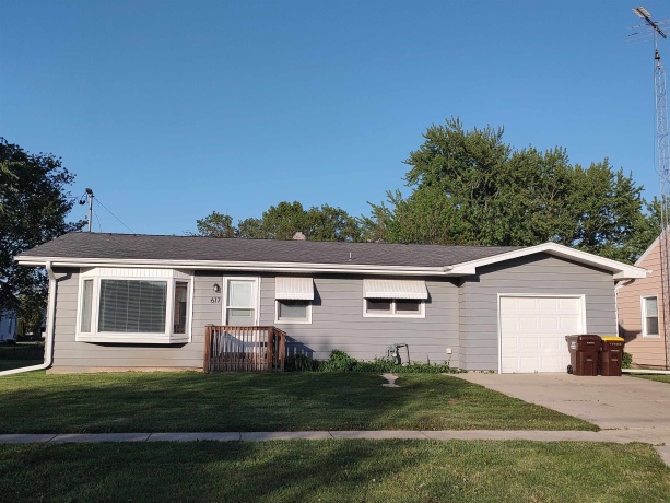 617 Gardner, BELVIDERE, Illinois 61008, 3 Bedrooms Bedrooms, ,1 BathroomBathrooms,House,For Sale,Gardner,202602590