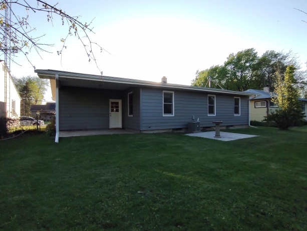 617 Gardner, BELVIDERE, Illinois 61008, 3 Bedrooms Bedrooms, ,1 BathroomBathrooms,House,For Sale,Gardner,202602590